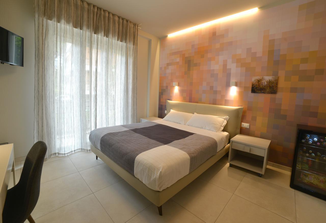 Hotel Villa Miki Bordighera Buitenkant foto