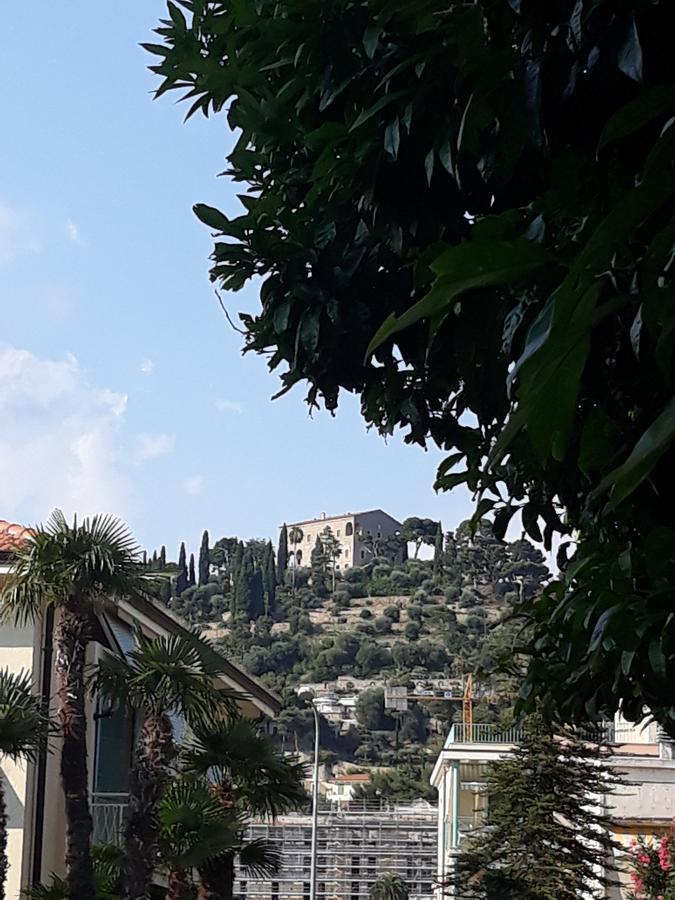 Hotel Villa Miki Bordighera Buitenkant foto